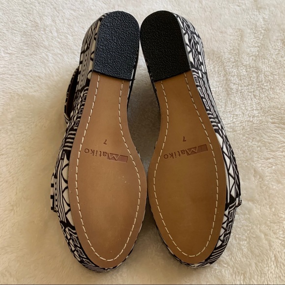 Matiko Platform Sandals - Picture 3 of 3
